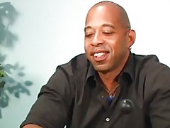 Randy cyw asiaidd yn ffycin ceiliog anghenfil